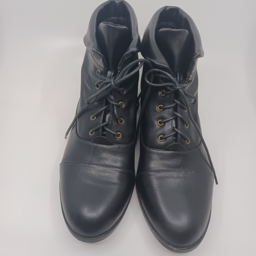 New Women's Size 12W Black Comfortview Darcy Bootie